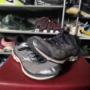 🔥 Mizuno Men's Wave Rider 21 Black Gray Red Size 11.5 Running Shoes